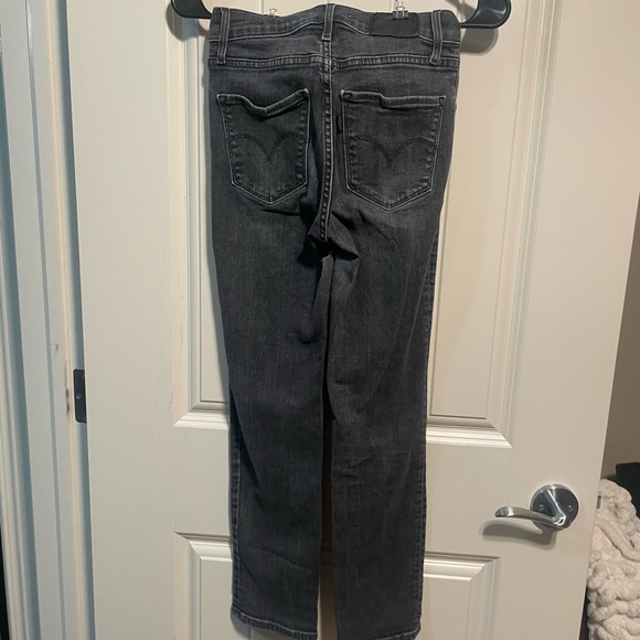 High Rise Straight Crop - Picture 3 of 5